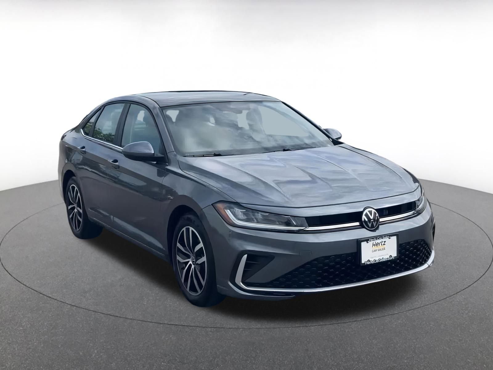 Thumbnail: 2025 Volkswagen Jetta - 3