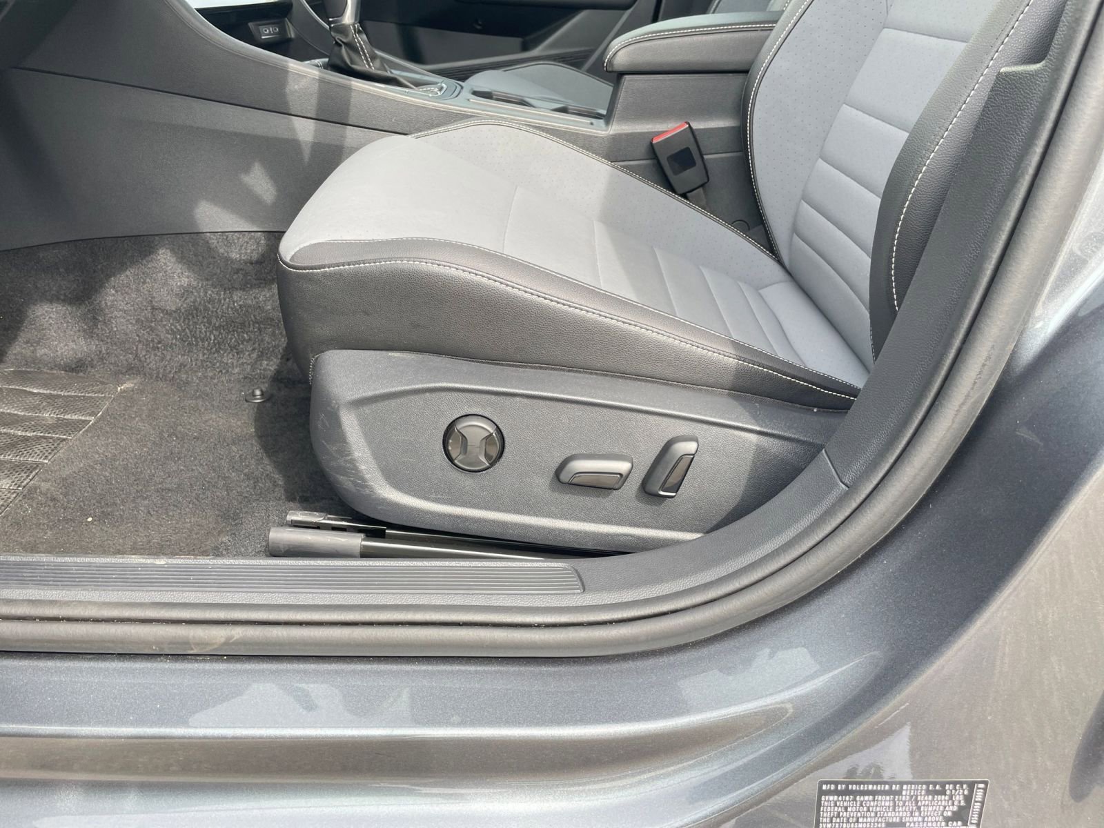 Thumbnail: 2025 Volkswagen Jetta - 23