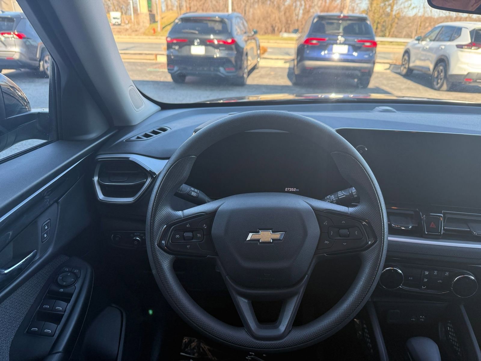 Thumbnail: 2025 Chevrolet TrailBlazer - 35