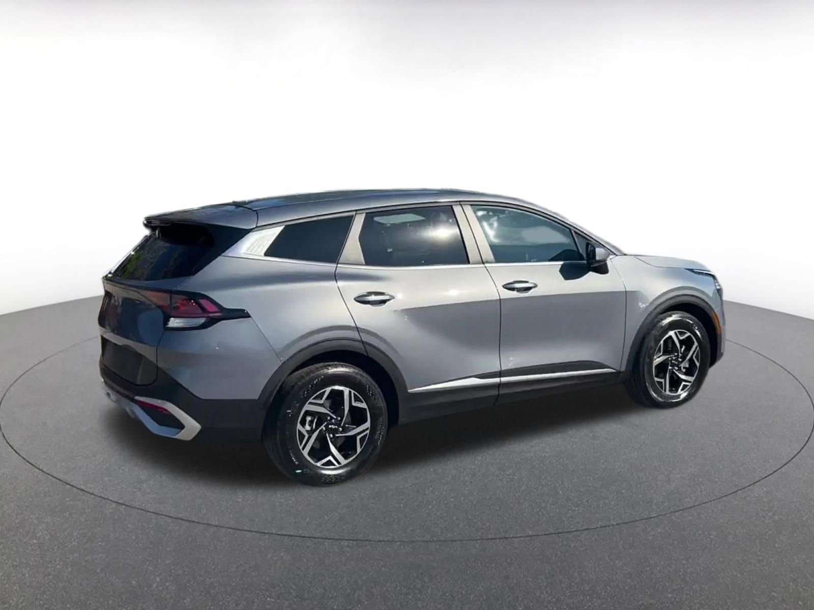 Thumbnail: 2025 Kia Sportage - 15