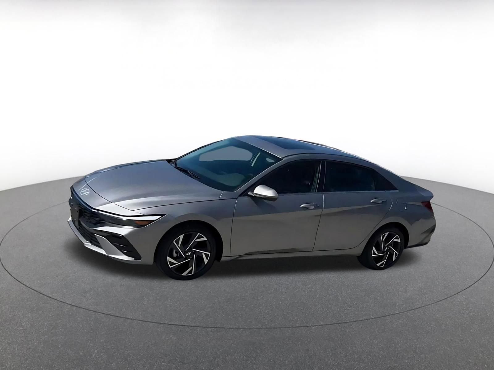 Thumbnail: 2025 Hyundai Elantra - 8