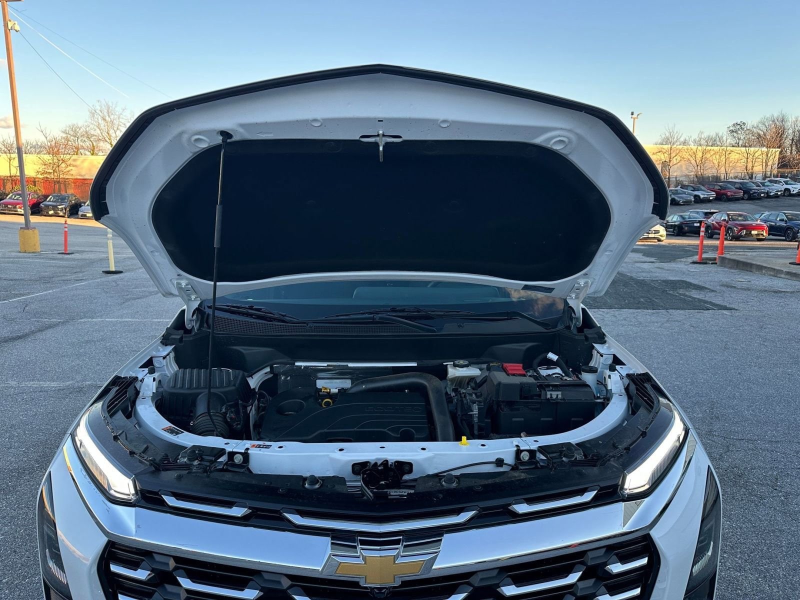 Thumbnail: 2025 Chevrolet Equinox - 31