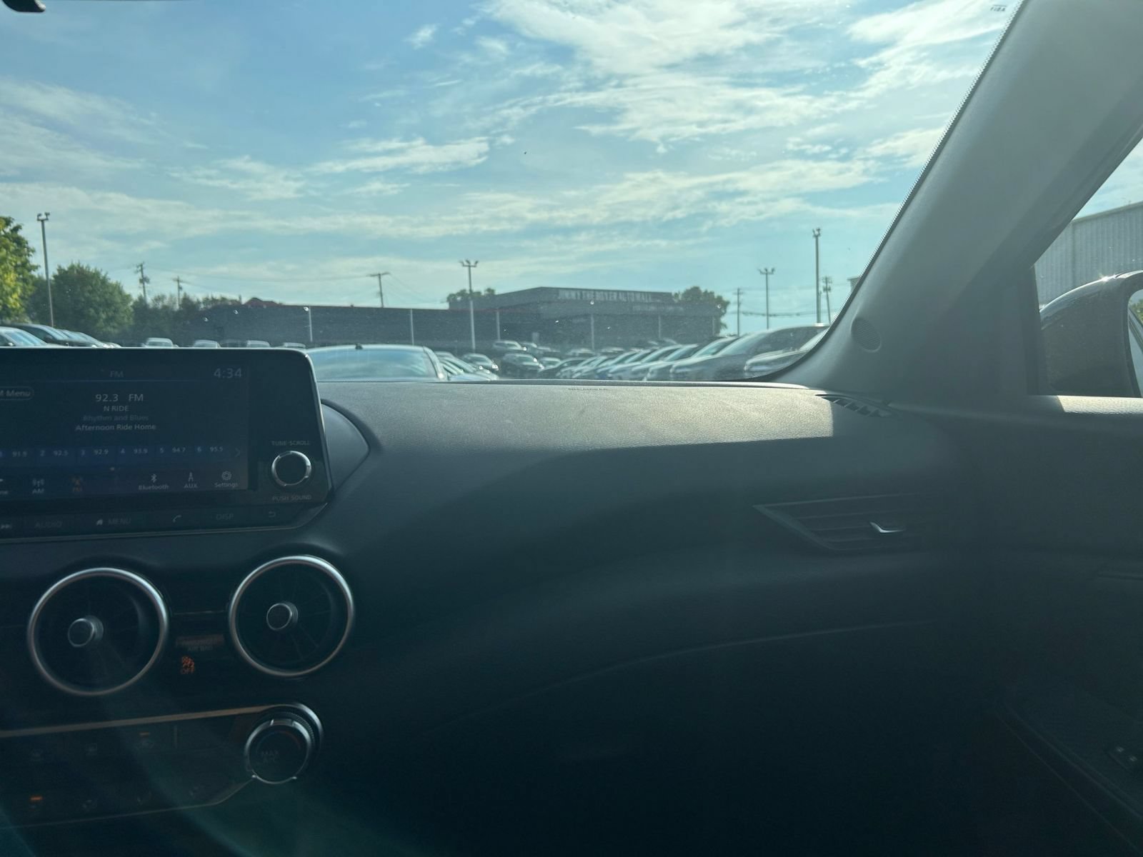 Thumbnail: 2025 Nissan Sentra - 29