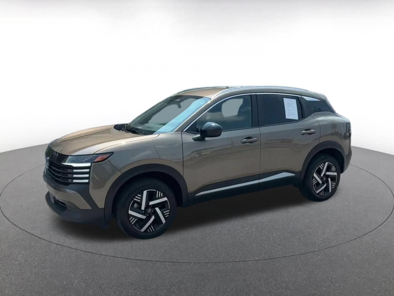 Thumbnail: 2026 Nissan Kicks - 8