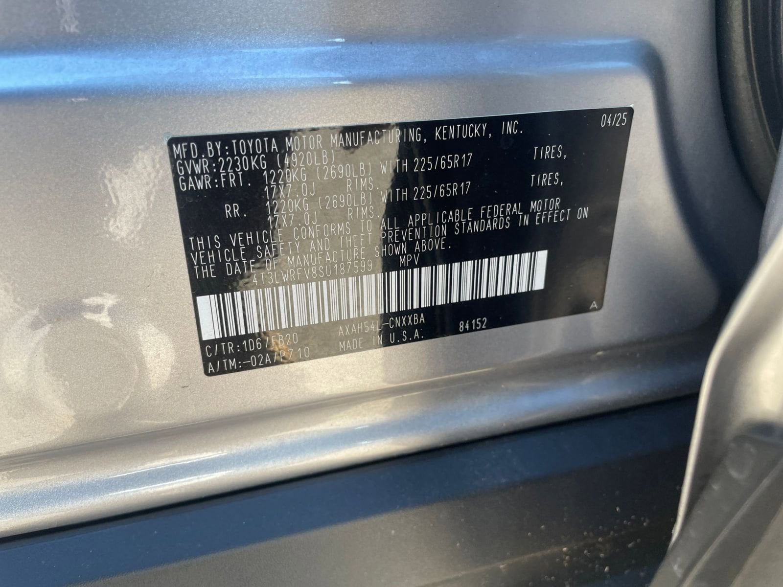 Thumbnail: 2025 Toyota RAV4 - 28