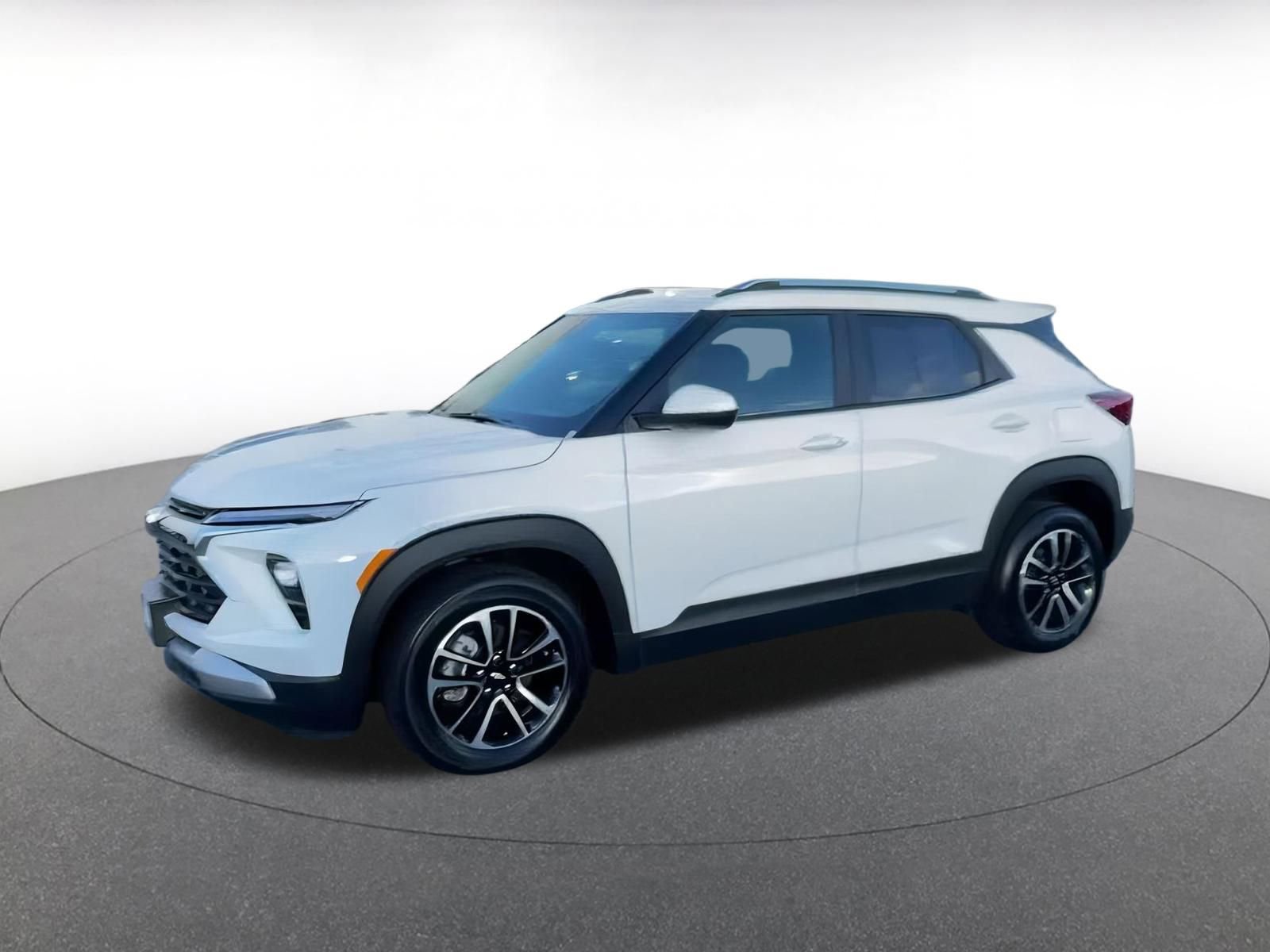 Thumbnail: 2025 Chevrolet TrailBlazer - 8