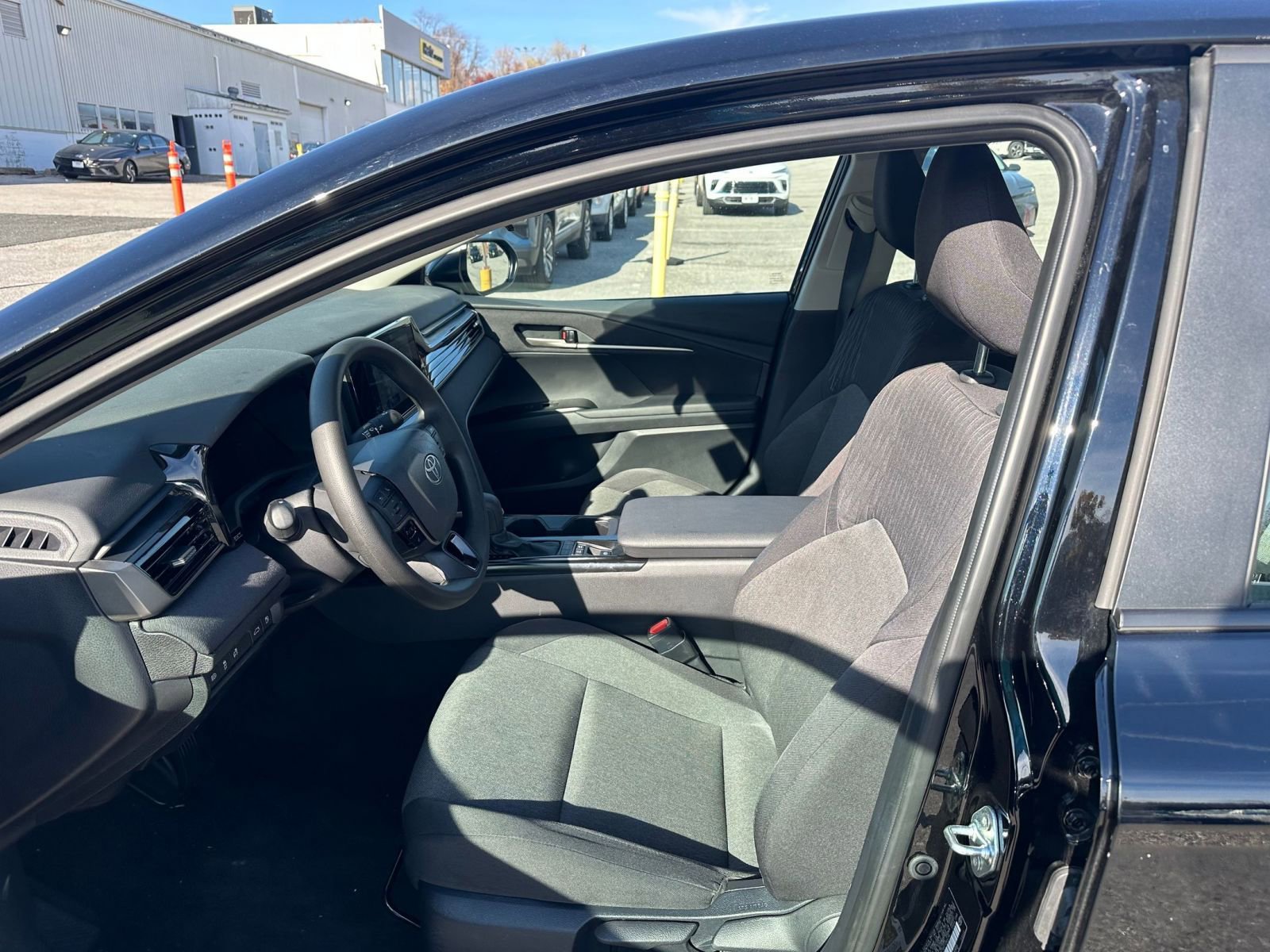 Thumbnail: 2025 Toyota Camry - 8