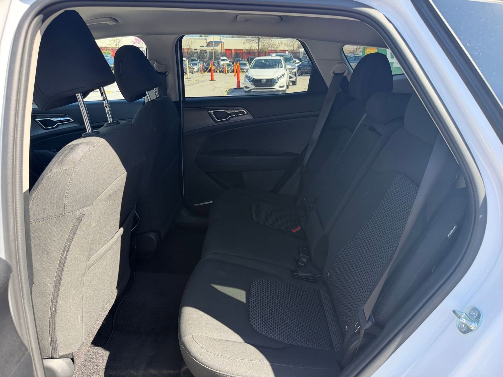 Thumbnail: 2025 Kia Sportage - 21