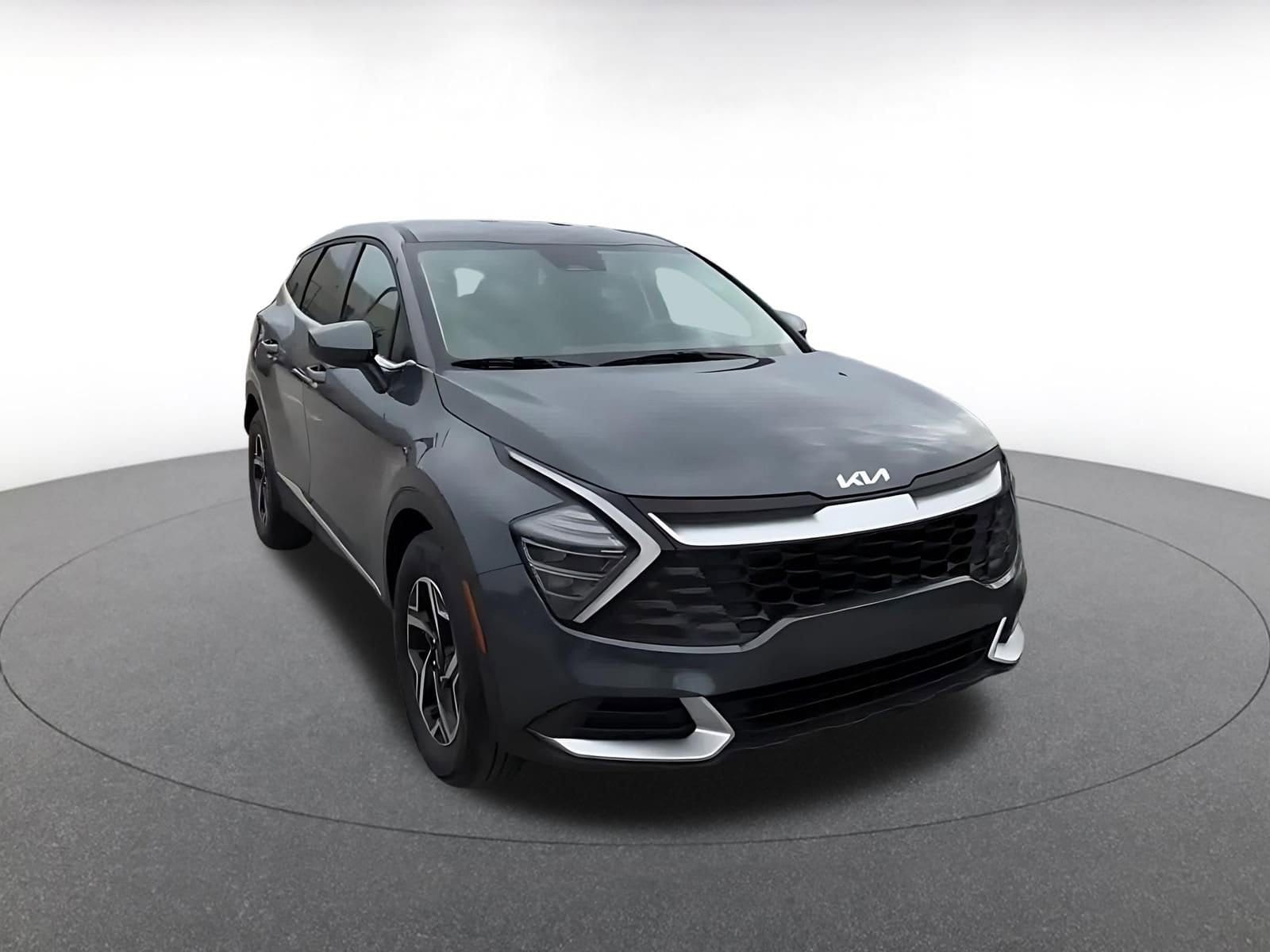 Thumbnail: 2025 Kia Sportage - 3
