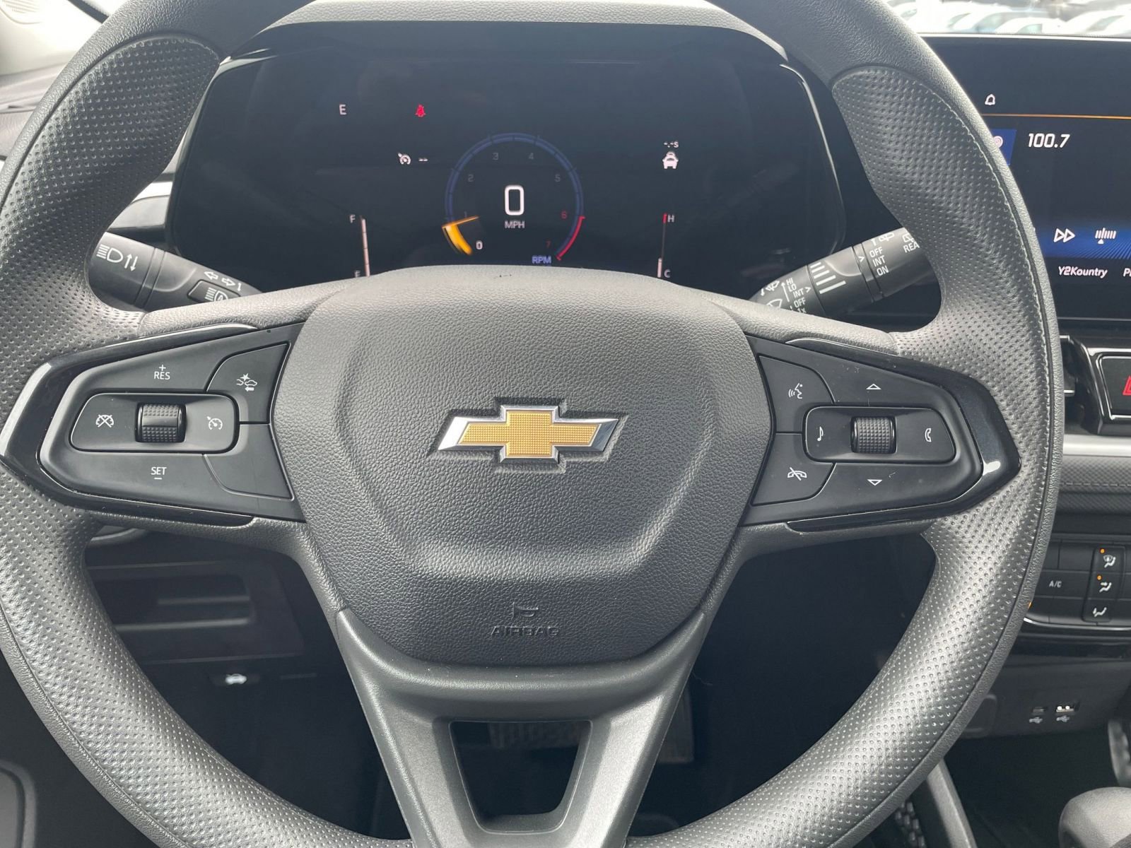 Thumbnail: 2025 Chevrolet TrailBlazer - 25