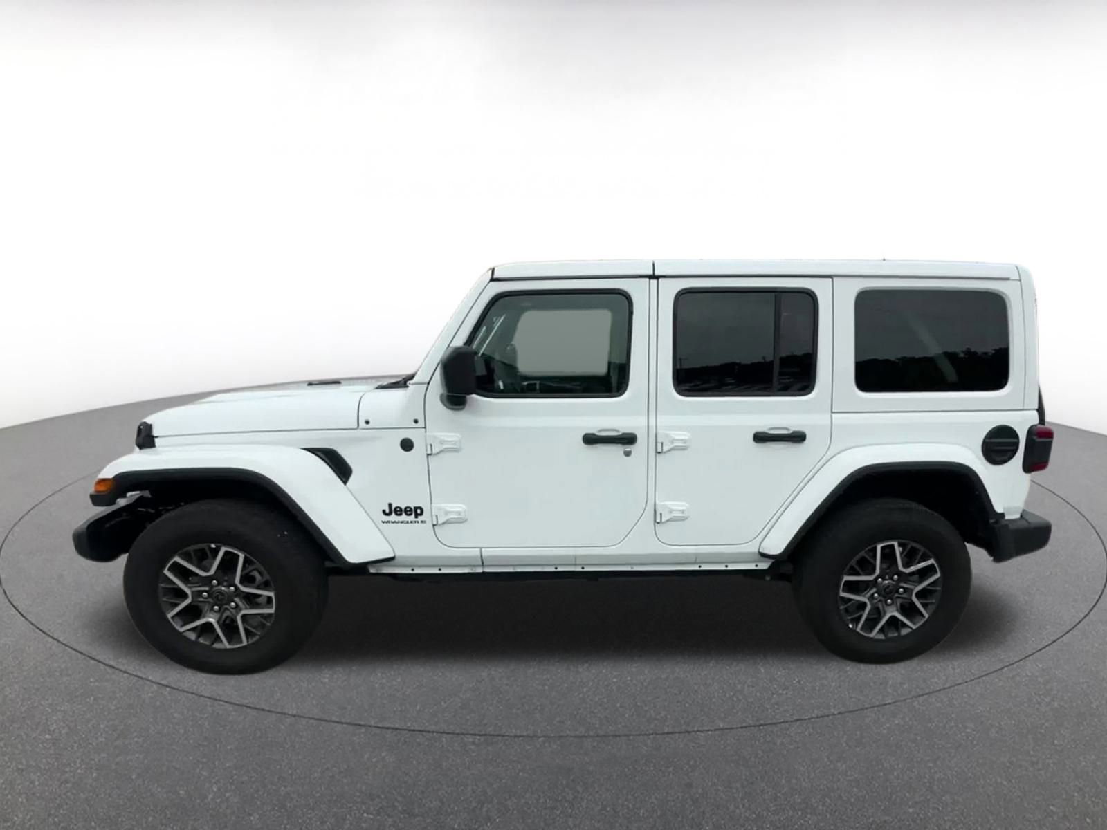 Thumbnail: 2025 Jeep Wrangler - 9