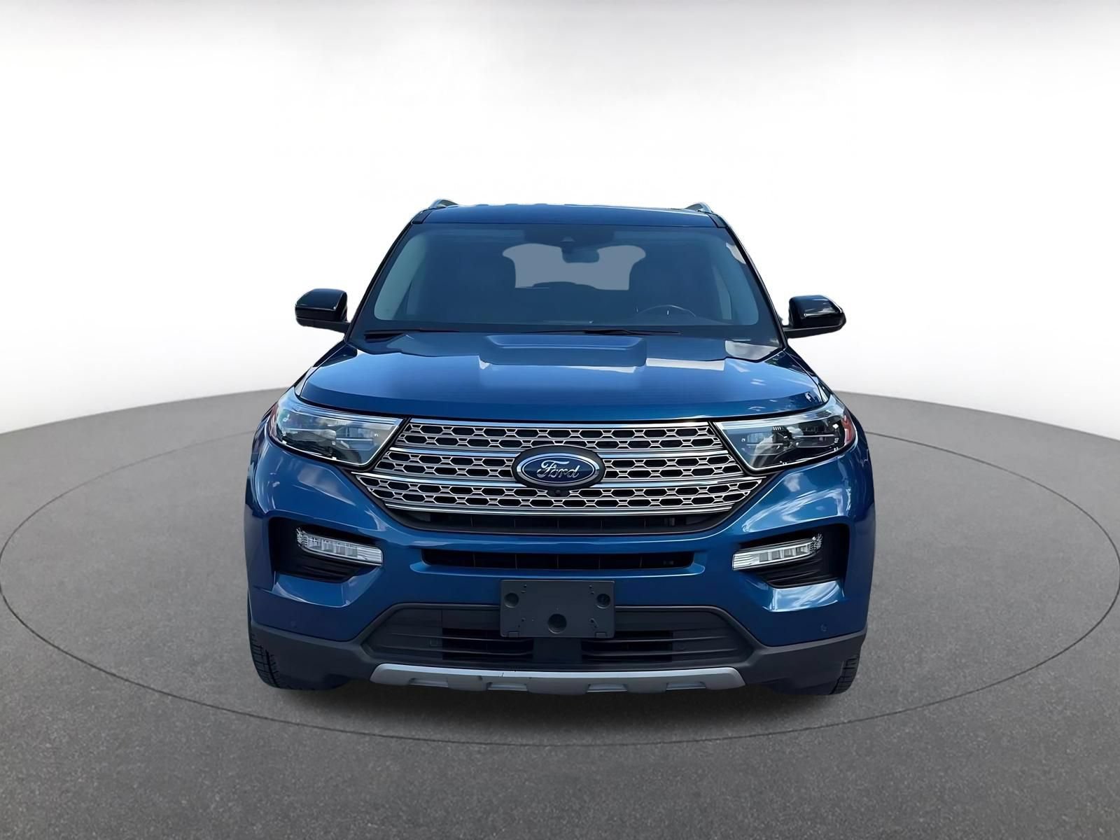 Thumbnail: 2023 Ford Explorer - 4