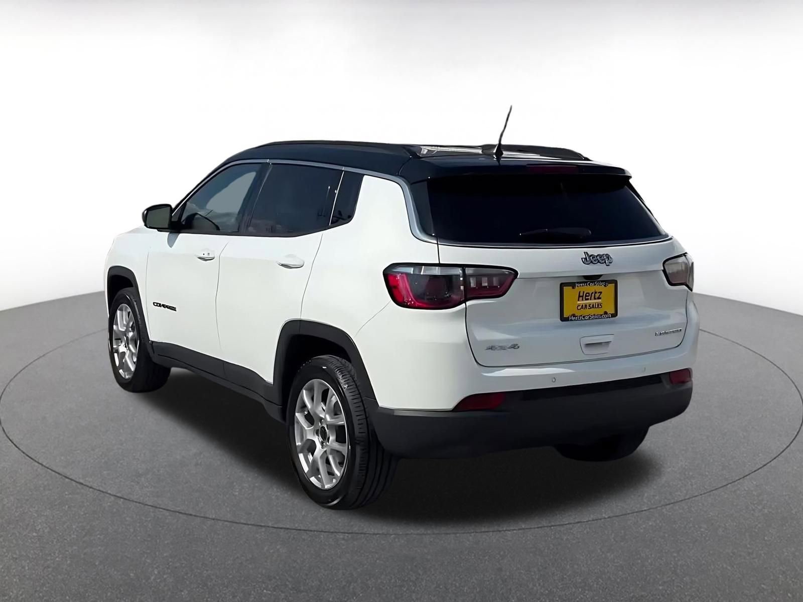 Thumbnail: 2025 Jeep Compass - 11