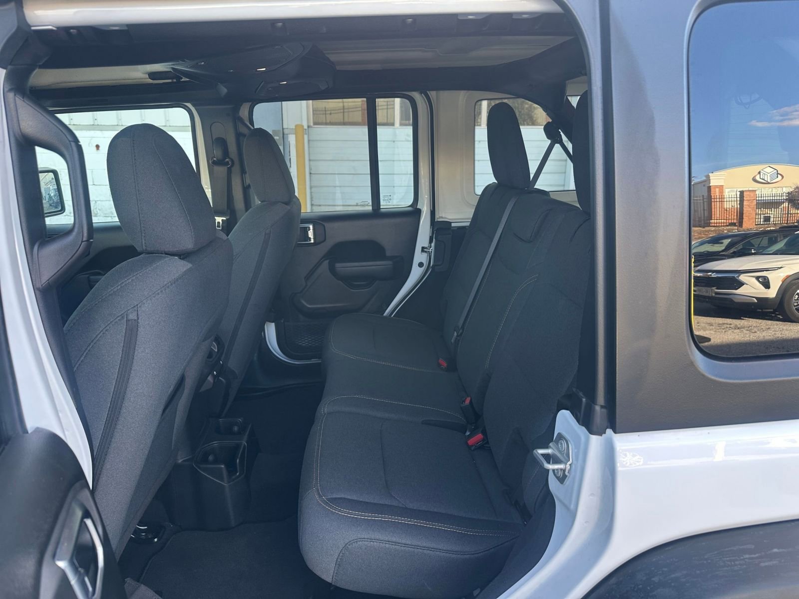 Thumbnail: 2025 Jeep Wrangler - 24