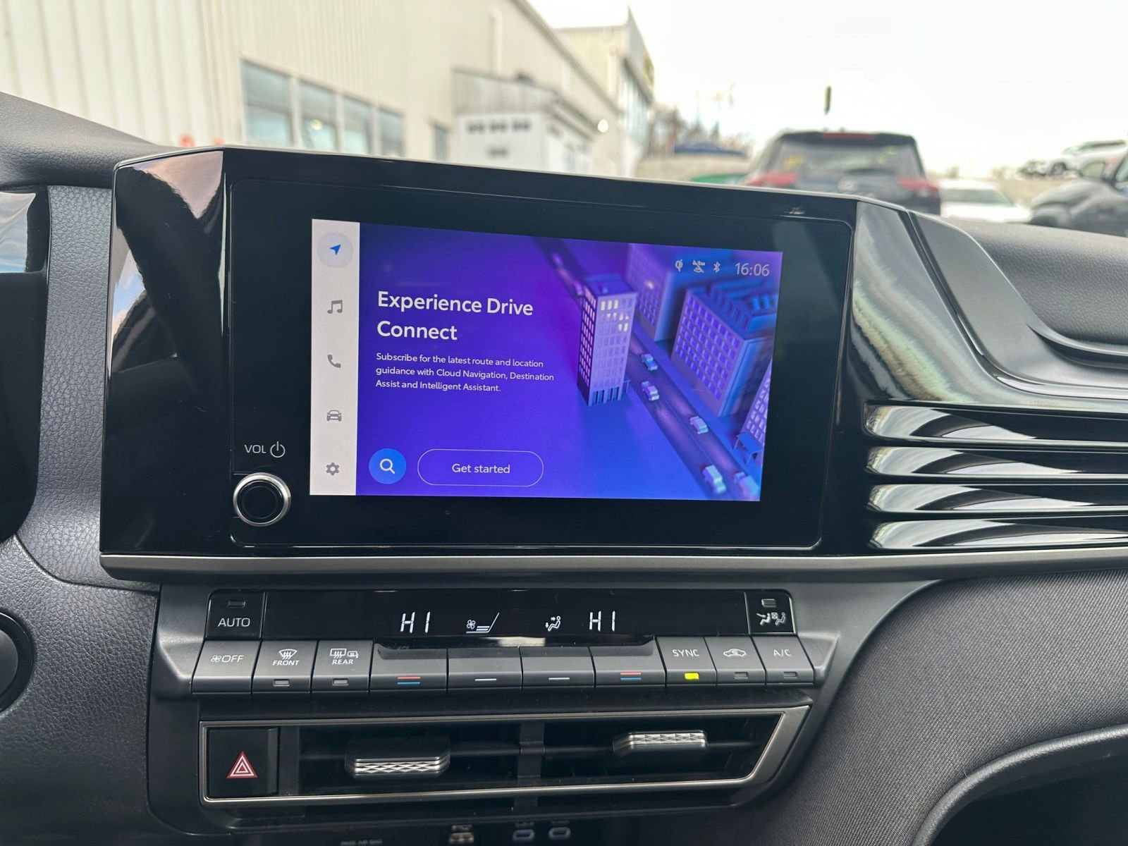 Thumbnail: 2025 Toyota Camry - 21