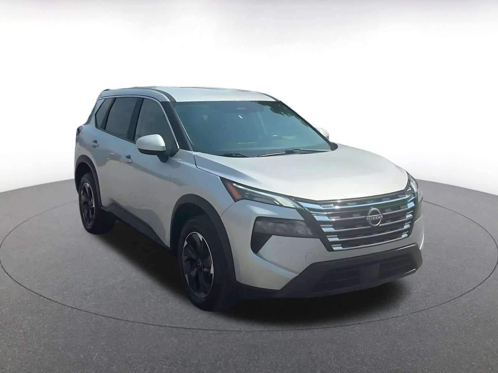 Thumbnail: 2025 Nissan Rogue - 3