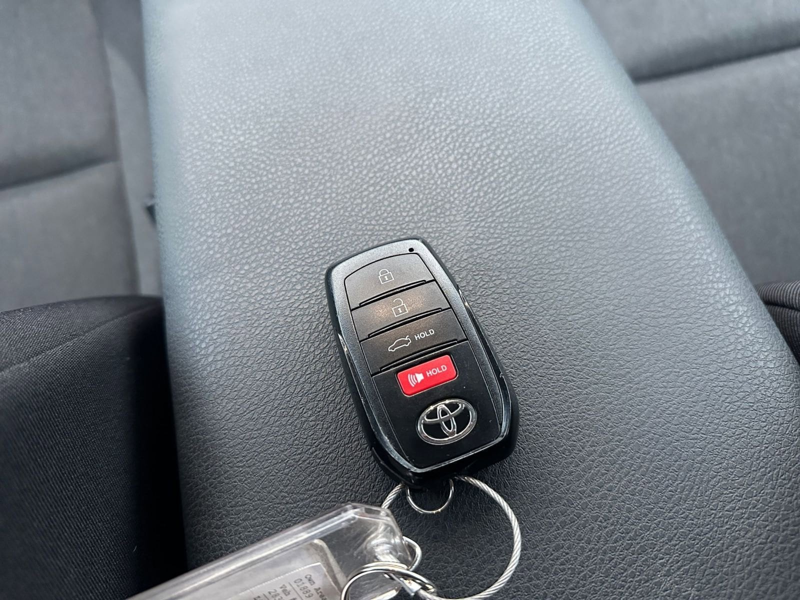 Thumbnail: 2025 Toyota Camry - 22