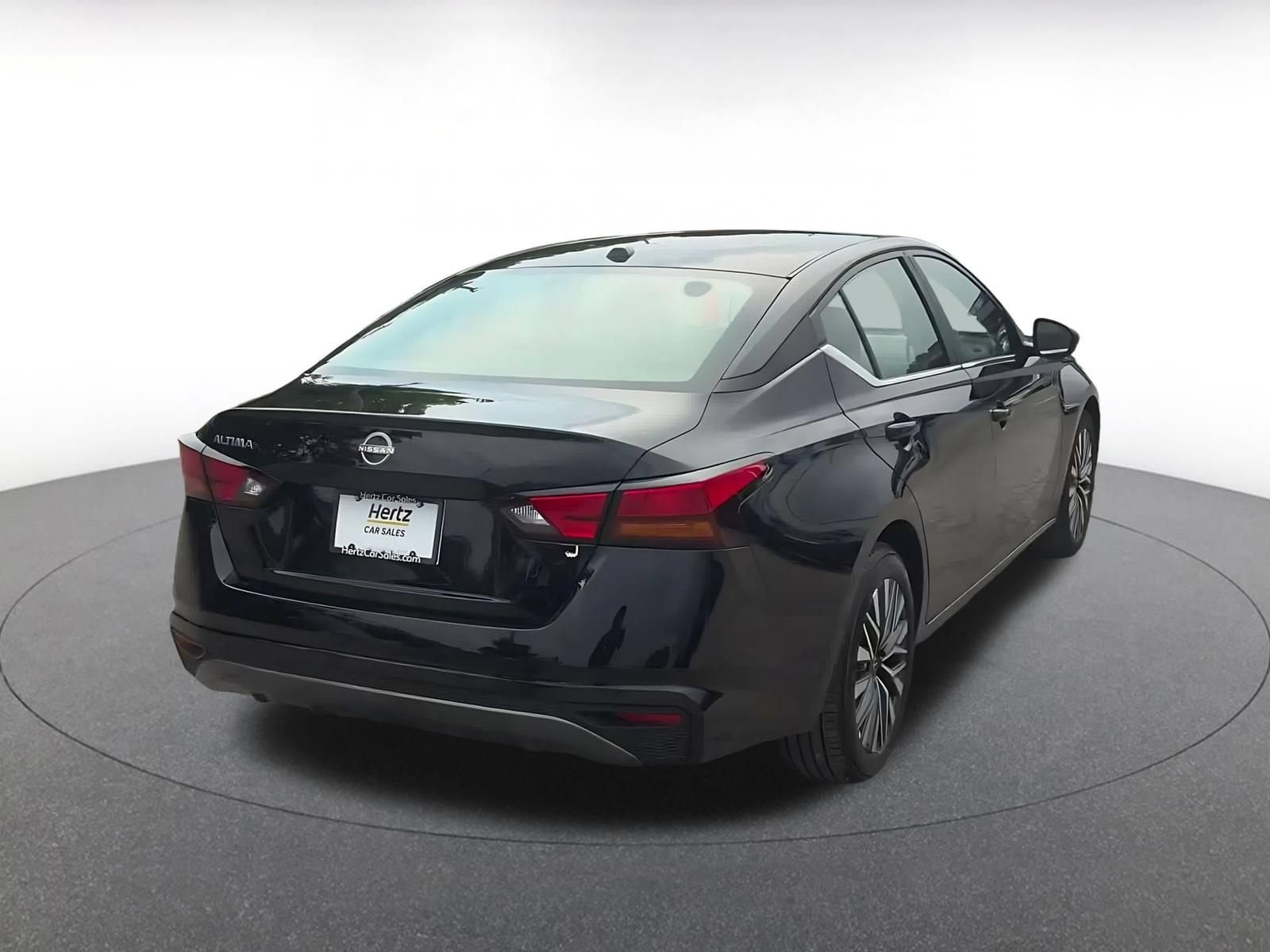 Thumbnail: 2026 Nissan Altima - 15