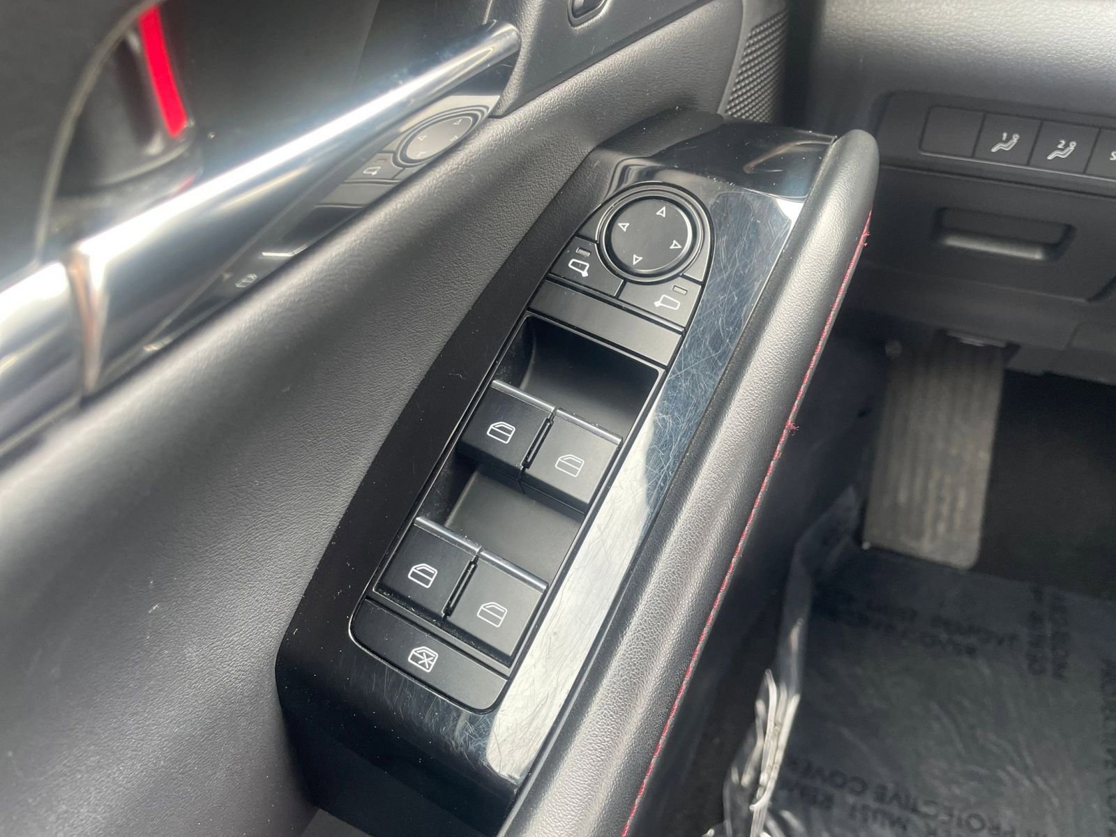 Thumbnail: 2025 Mazda CX-30 - 18