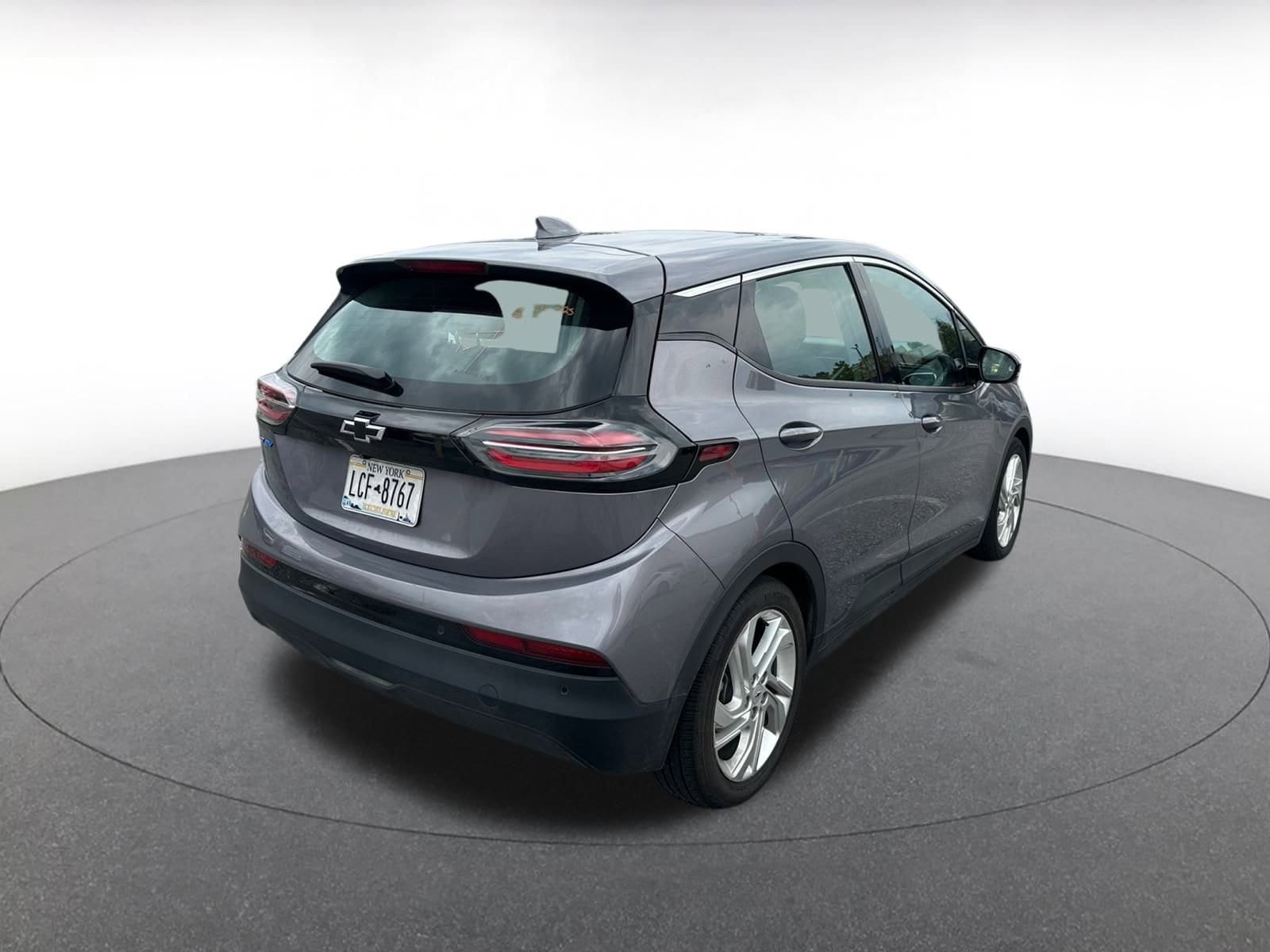 Thumbnail: 2023 Chevrolet Bolt EV - 6