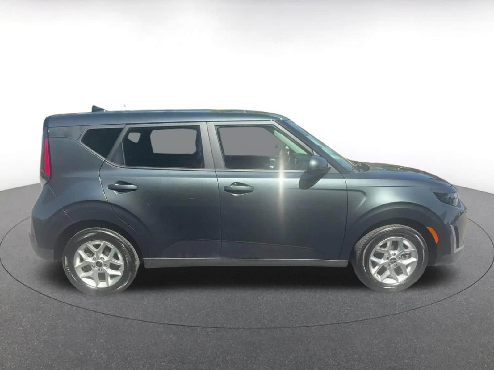 Thumbnail: 2025 Kia Soul - 16