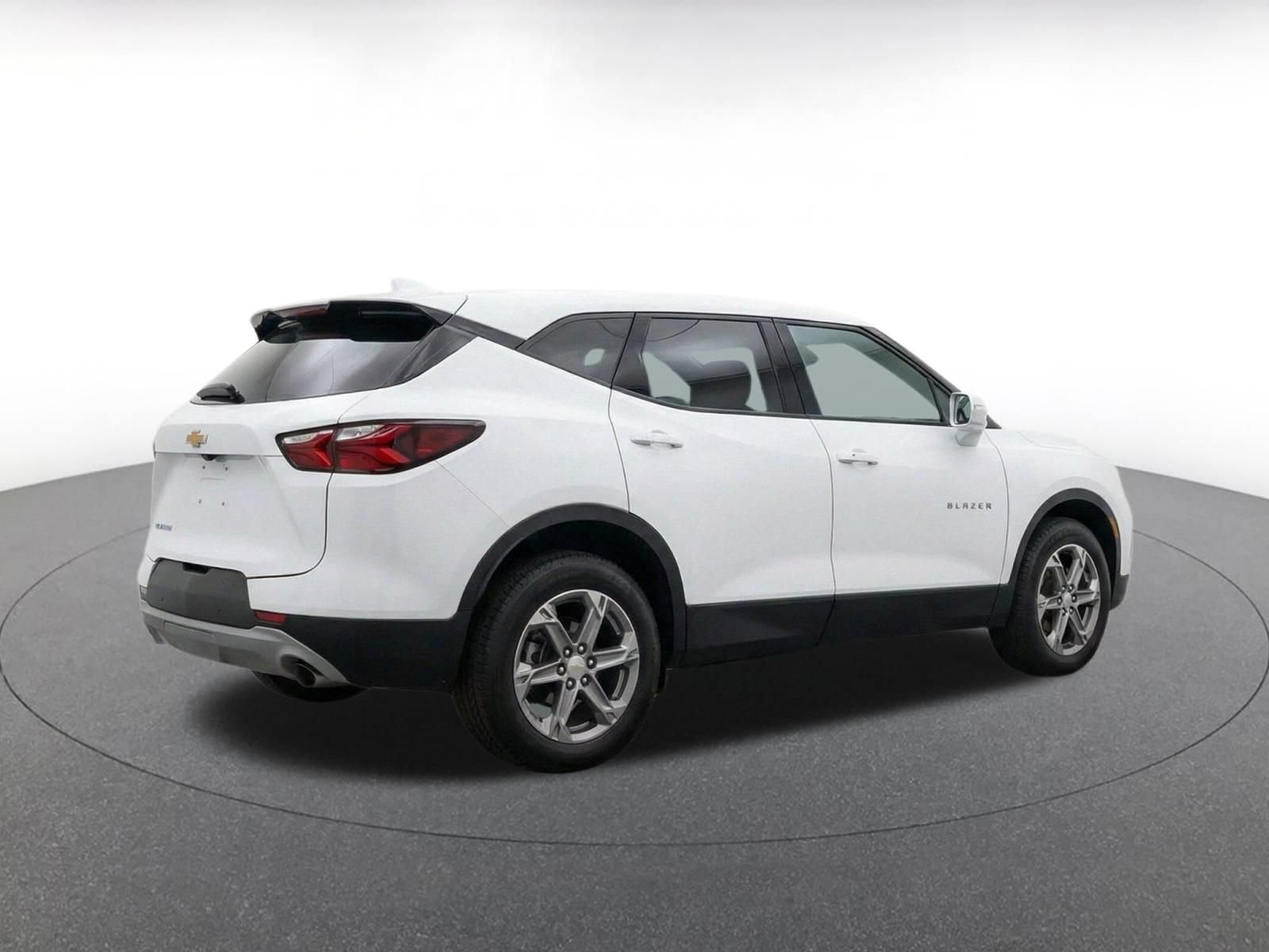 Thumbnail: 2025 Chevrolet Blazer - 9