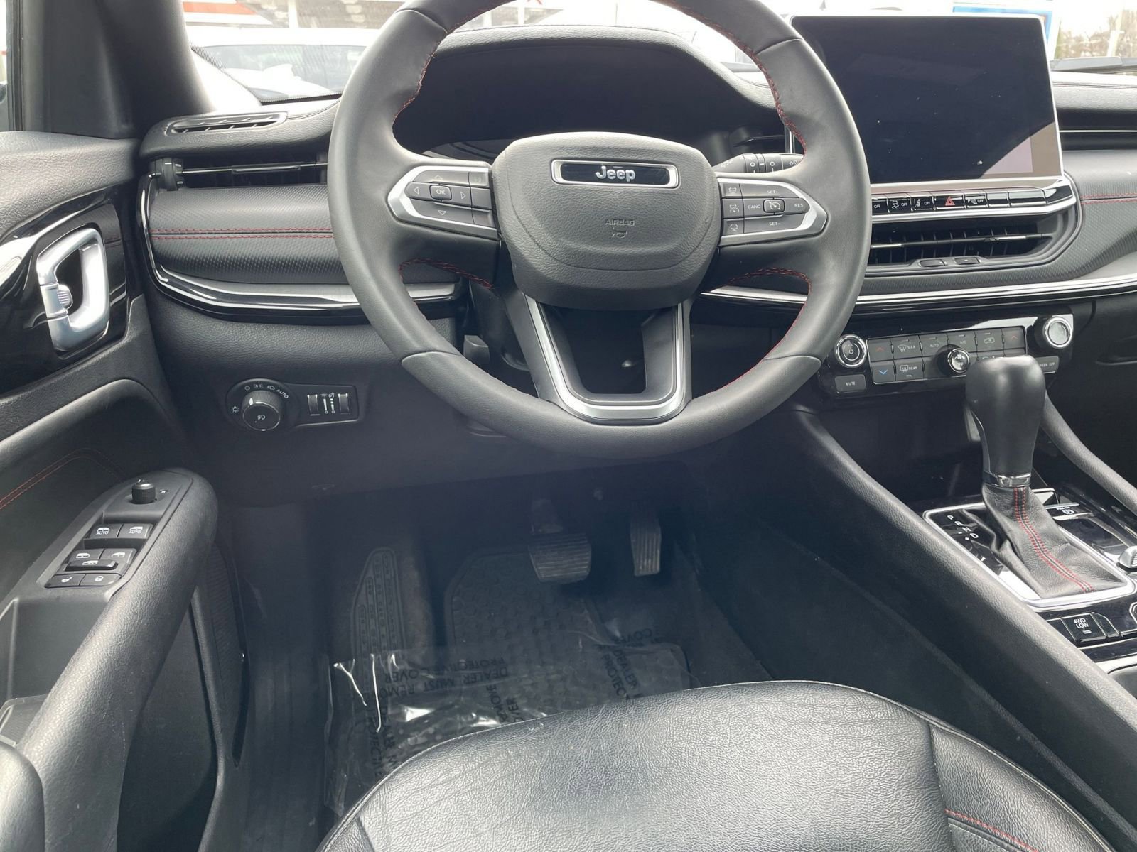 Thumbnail: 2025 Jeep Compass - 33