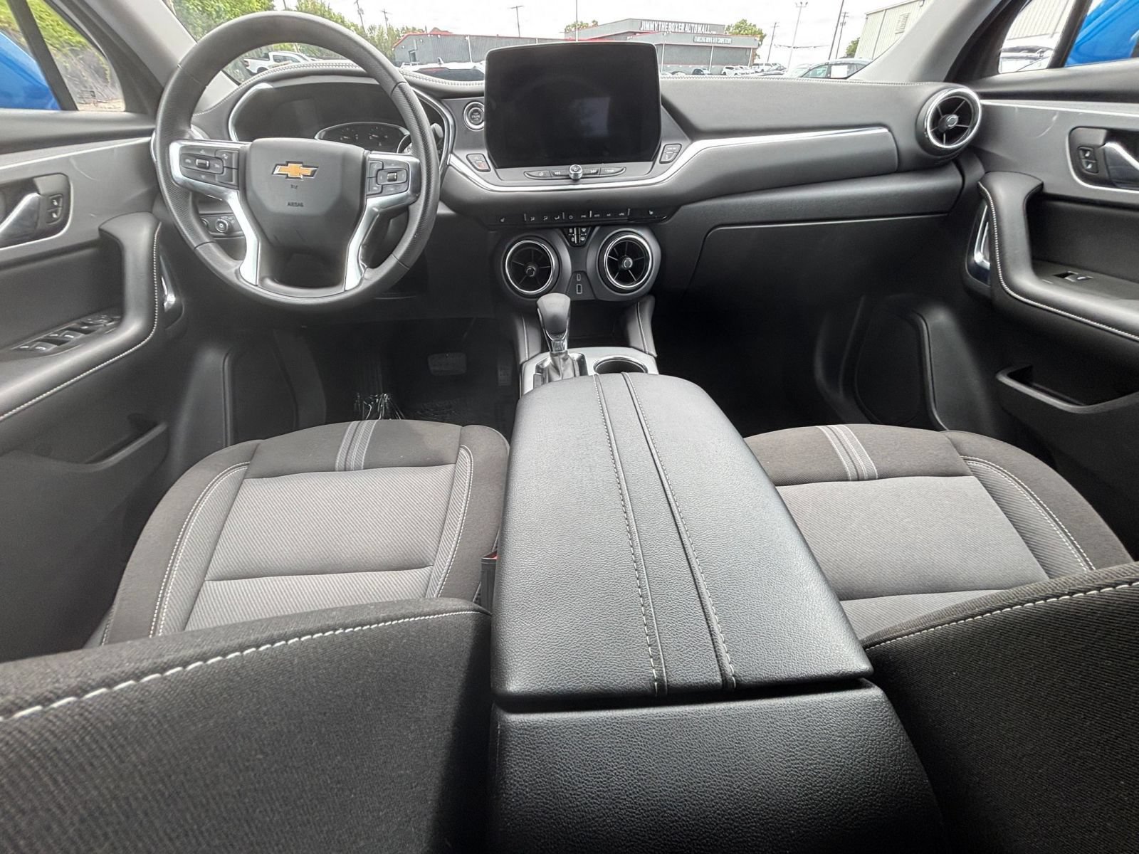 Thumbnail: 2025 Chevrolet Blazer - 27