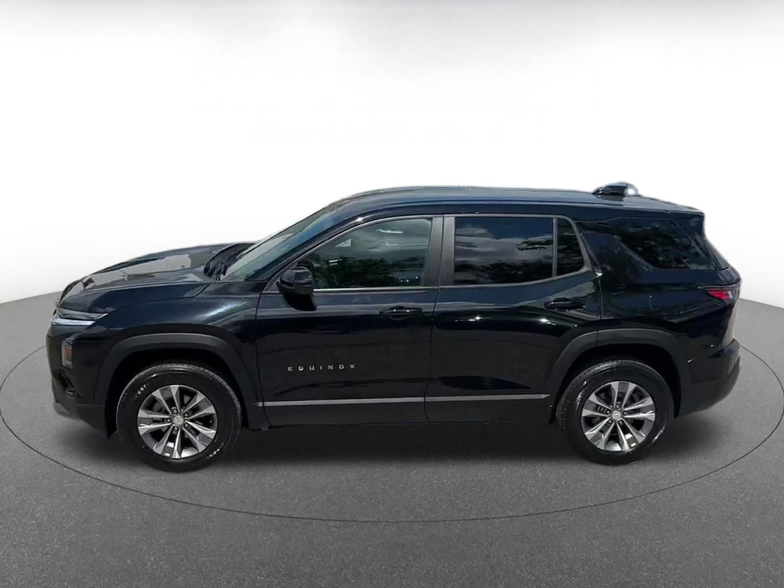 Thumbnail: 2025 Chevrolet Equinox - 9
