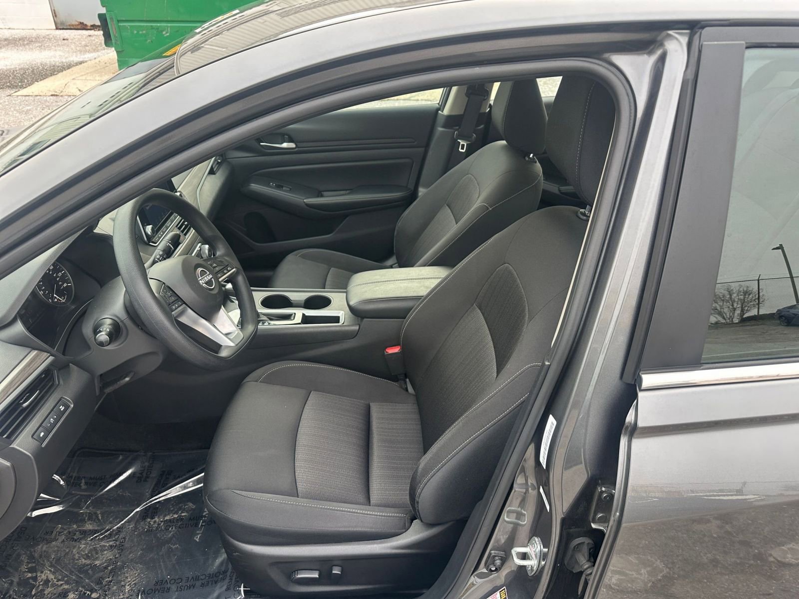 Thumbnail: 2025 Nissan Altima - 25