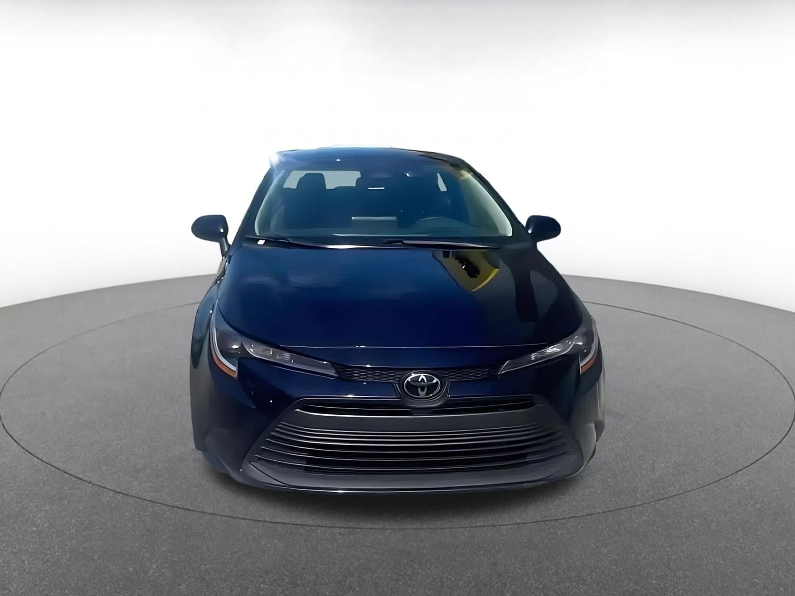 Thumbnail: 2025 Toyota Corolla - 4