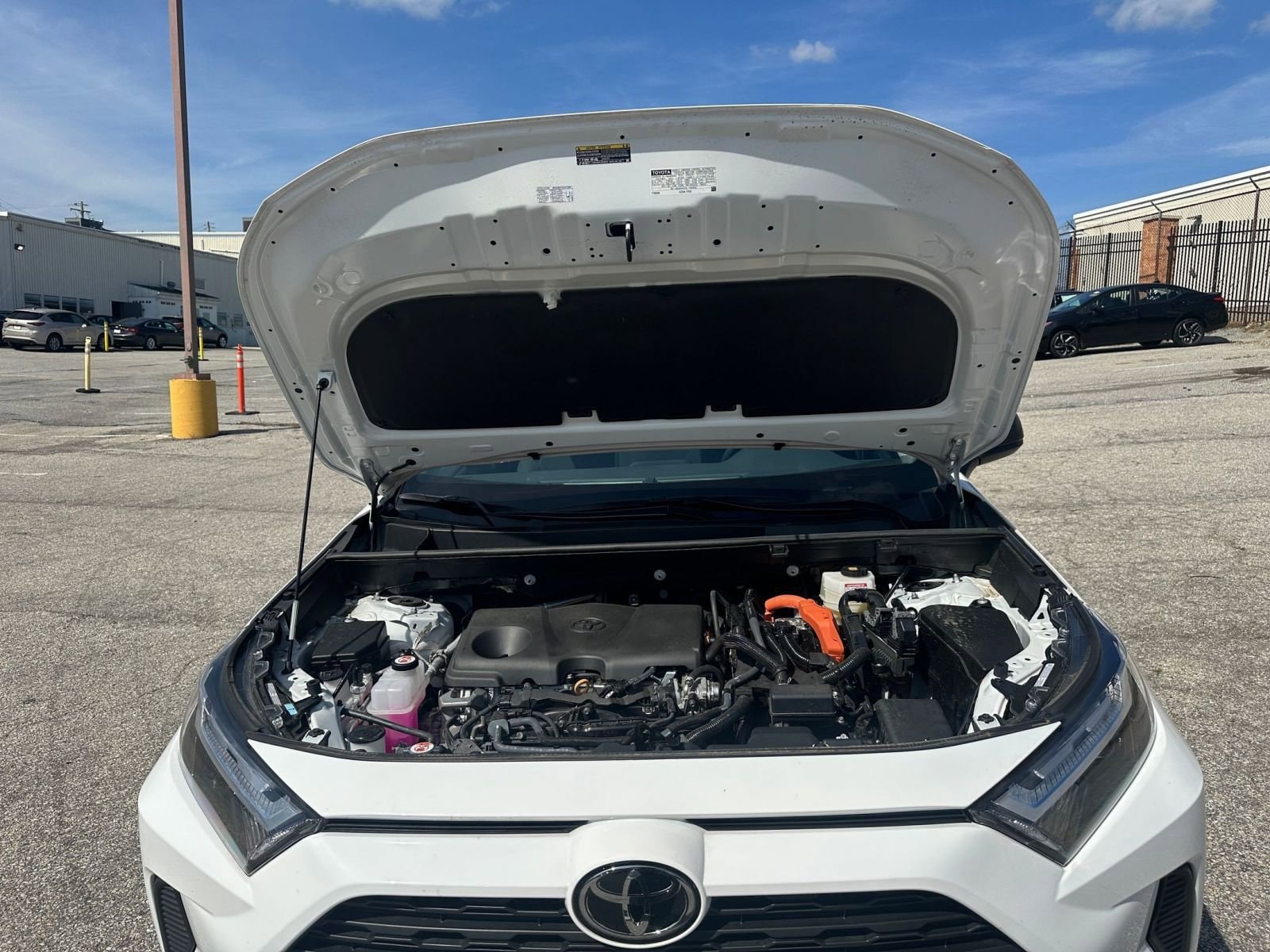 Thumbnail: 2025 Toyota RAV4 - 31