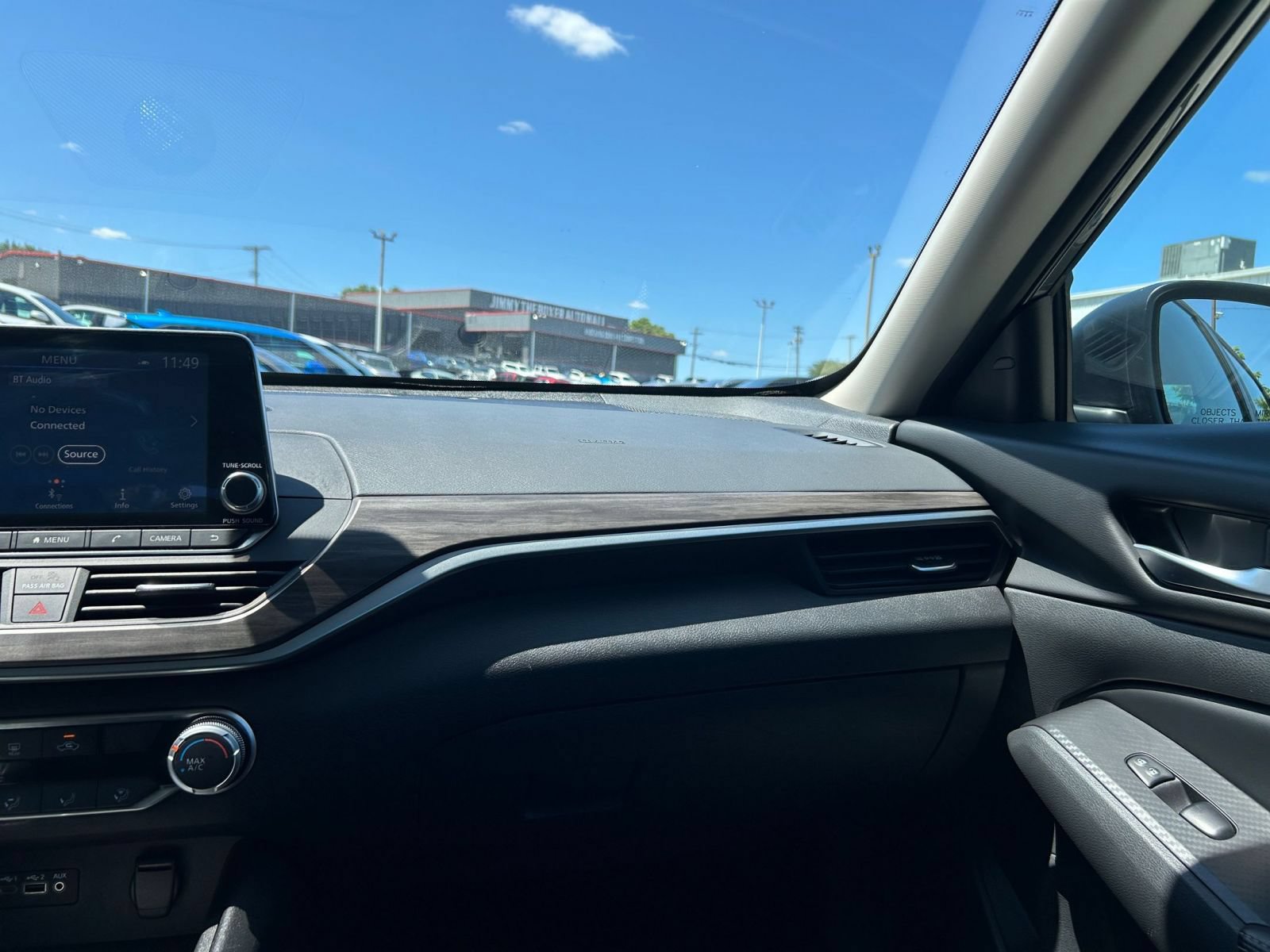 Thumbnail: 2025 Nissan Altima - 30