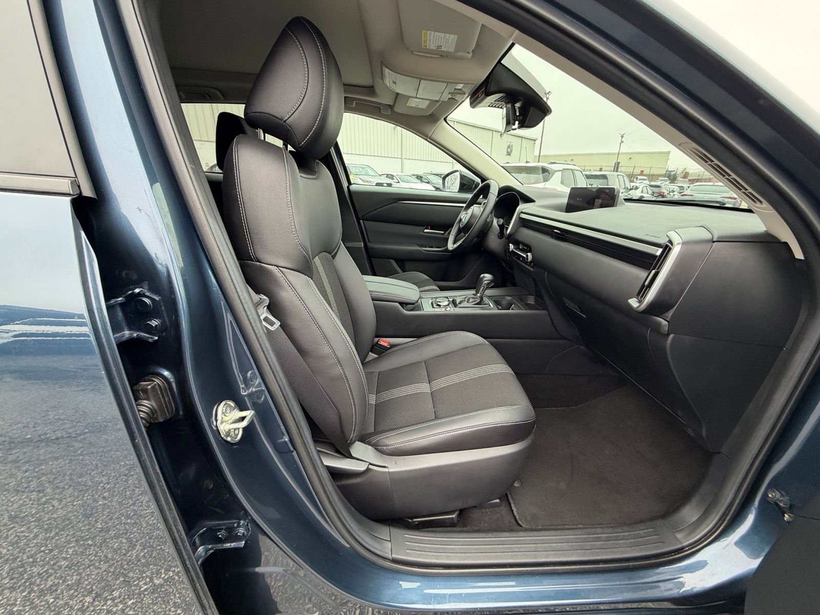 Thumbnail: 2025 Mazda CX-50 - 29