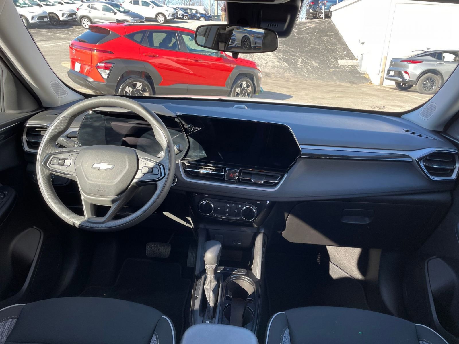 Thumbnail: 2025 Chevrolet TrailBlazer - 31