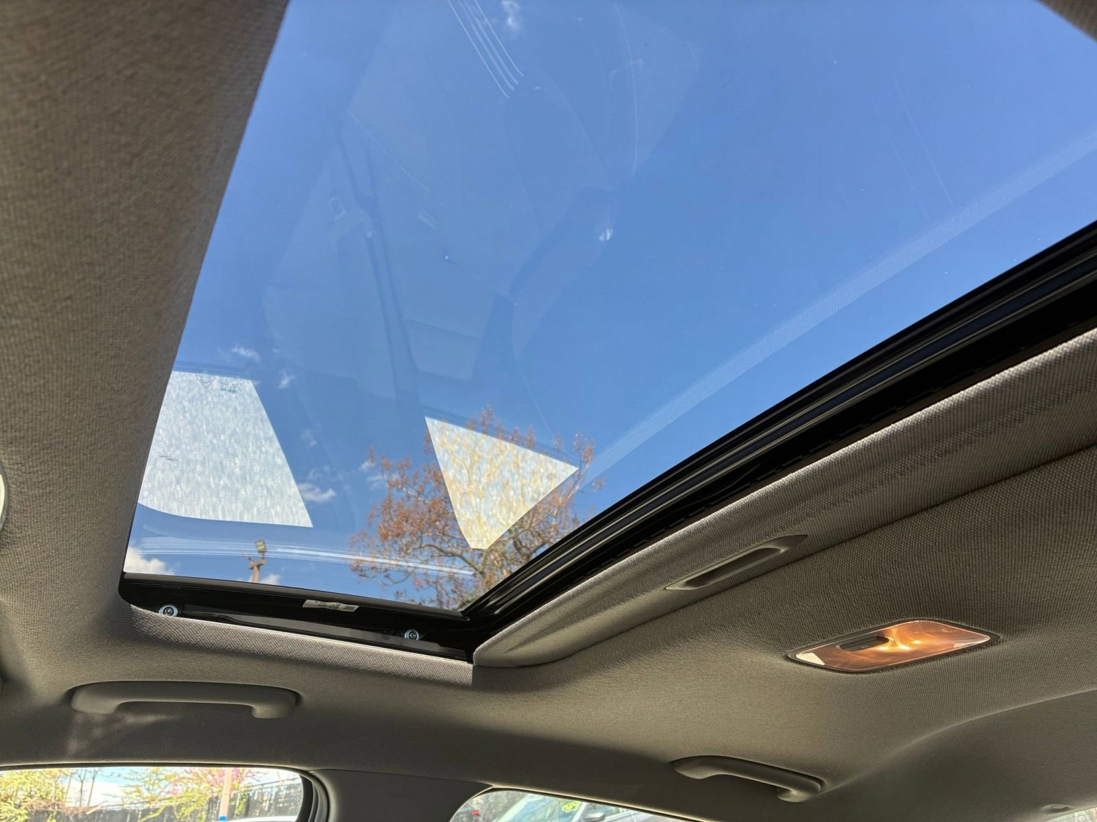 Thumbnail: 2025 Hyundai Elantra - 23