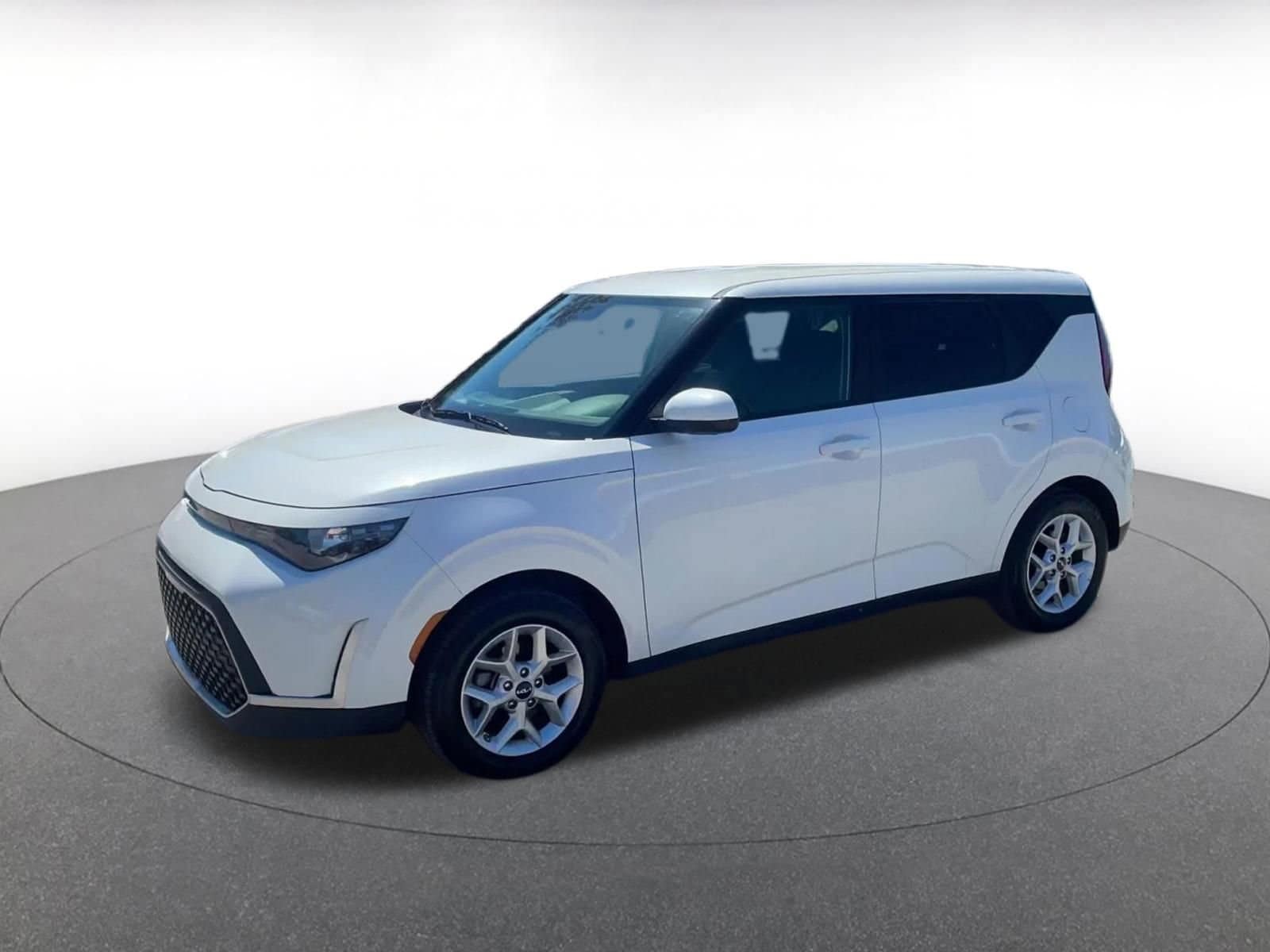 Thumbnail: 2025 Kia Soul - 8