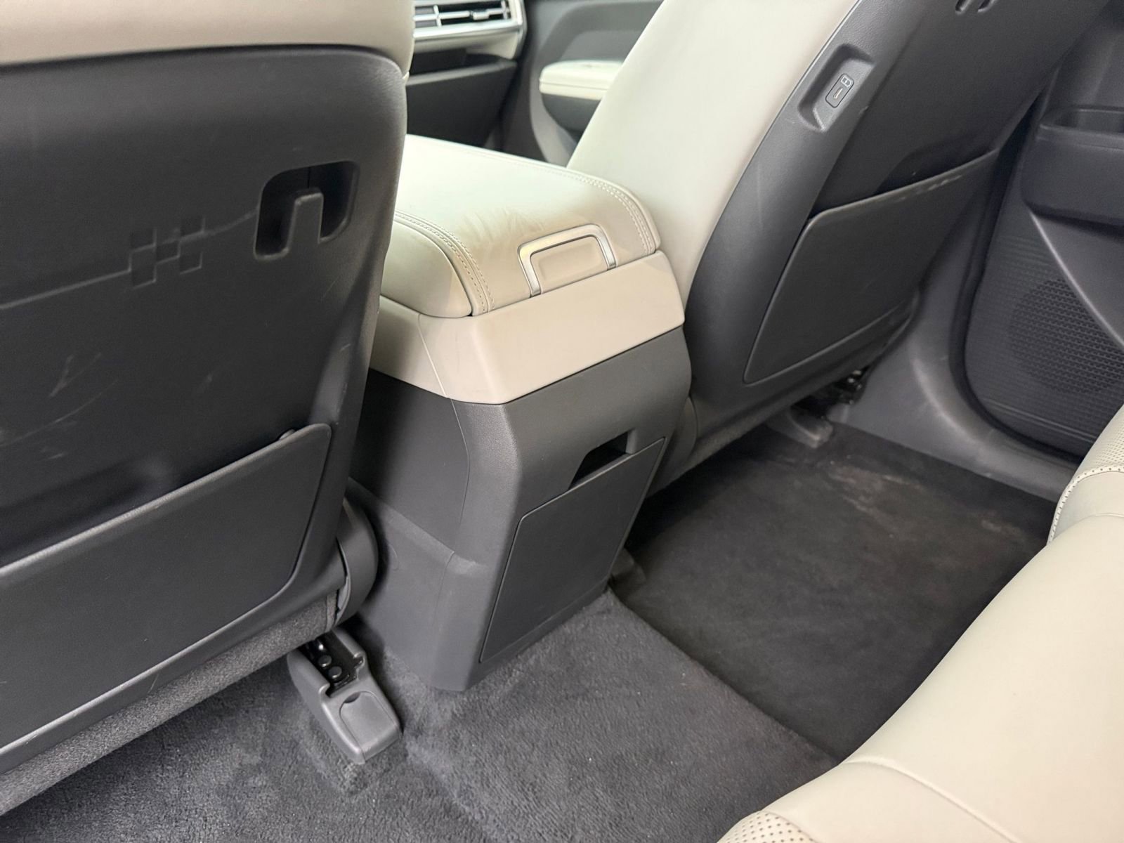 Thumbnail: 2025 Hyundai Santa Fe - 24