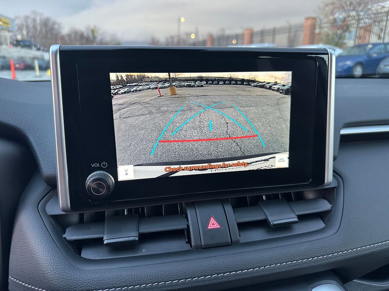 Thumbnail: 2025 Toyota RAV4 - 17