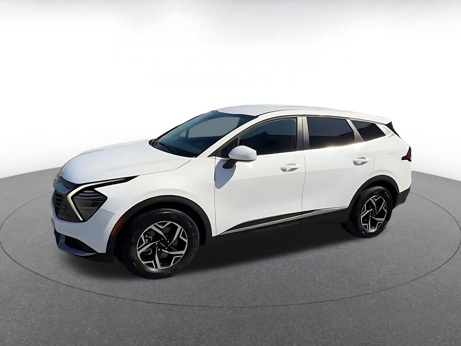 Thumbnail: 2025 Kia Sportage - 8