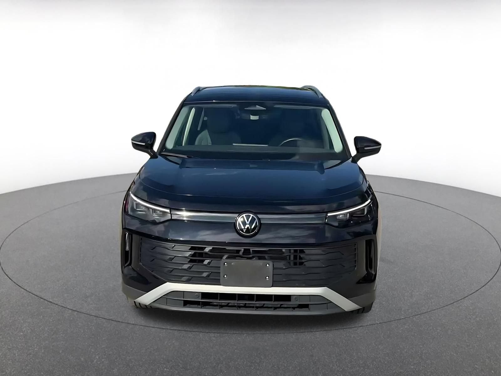 Thumbnail: 2026 Volkswagen Tiguan - 4