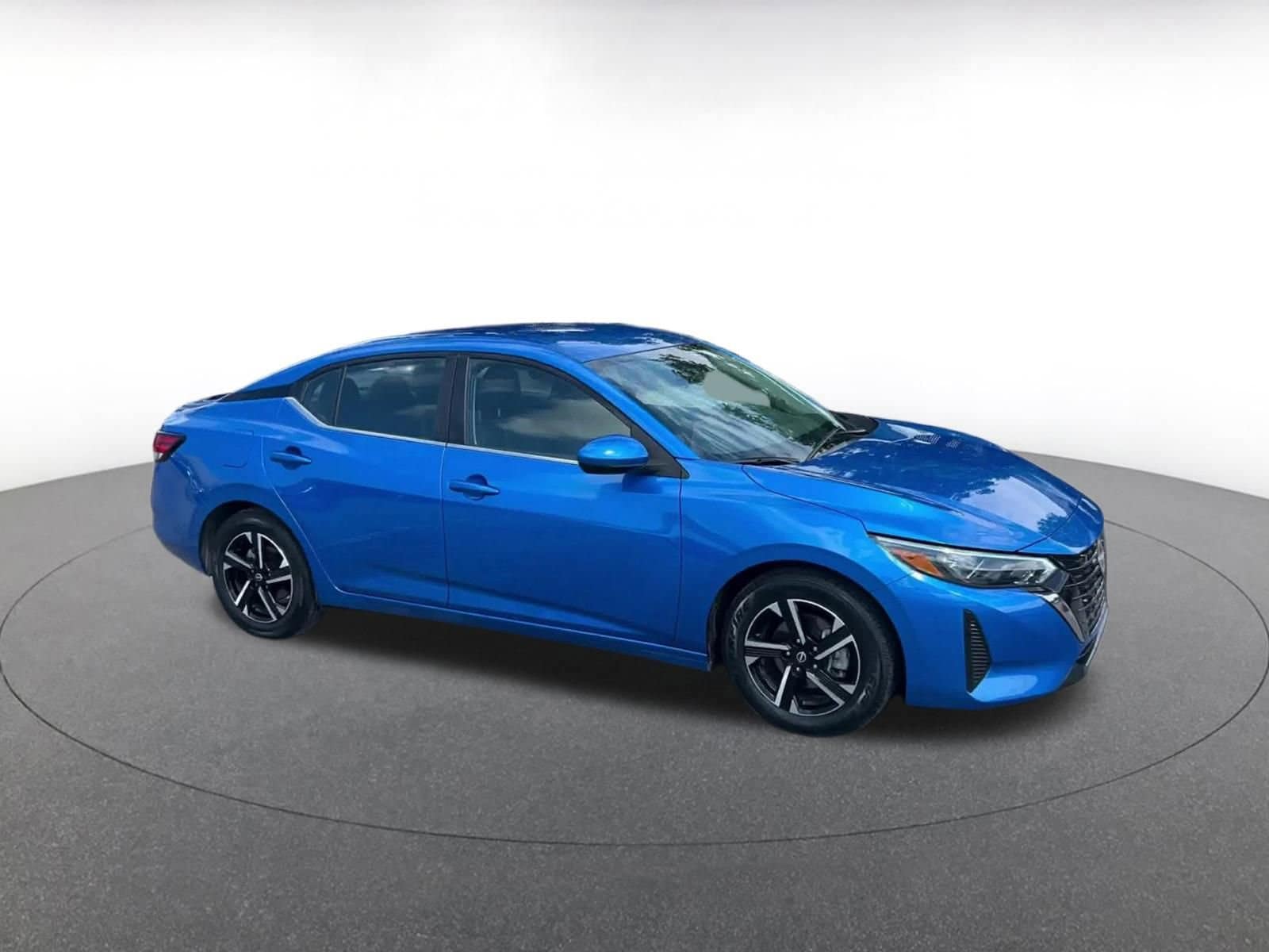 Thumbnail: 2025 Nissan Sentra - 2