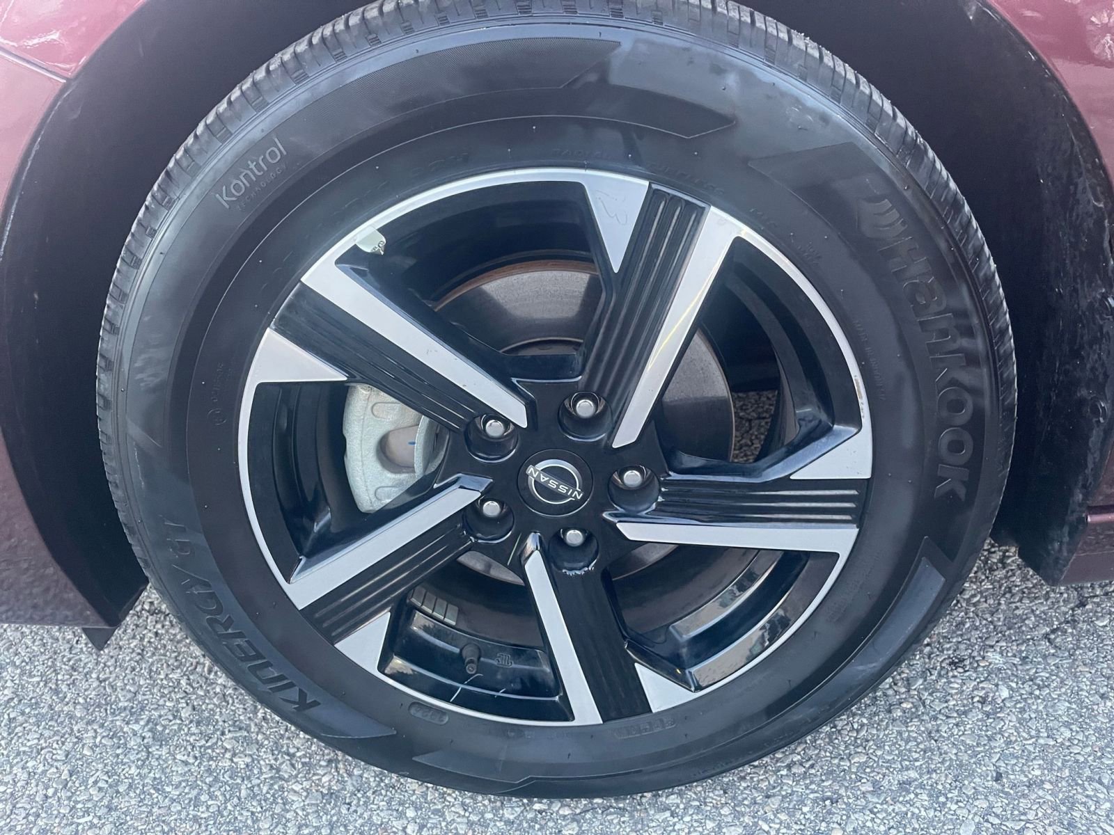 Thumbnail: 2025 Nissan Sentra - 28