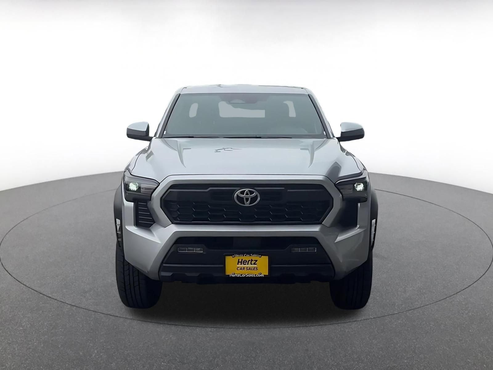 Thumbnail: 2025 Toyota Tacoma - 4