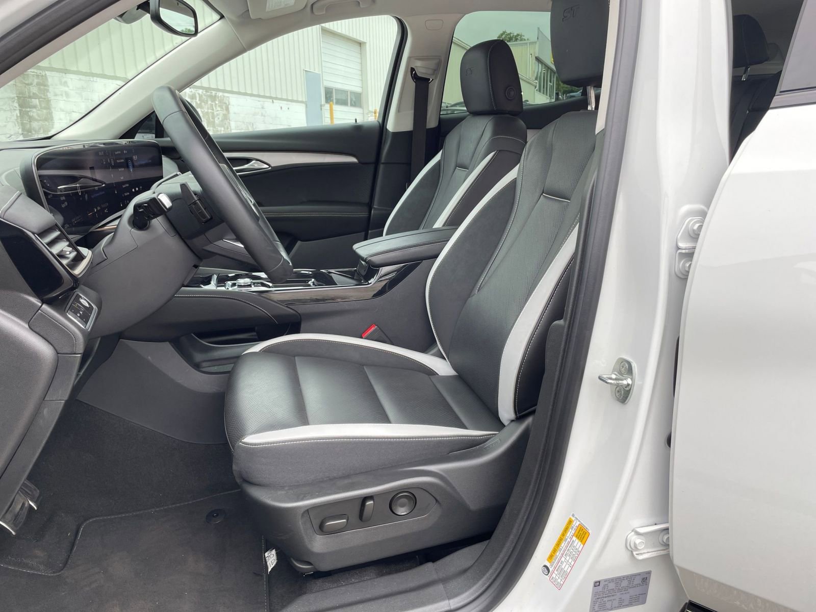 Thumbnail: 2024 Buick Envision - 27