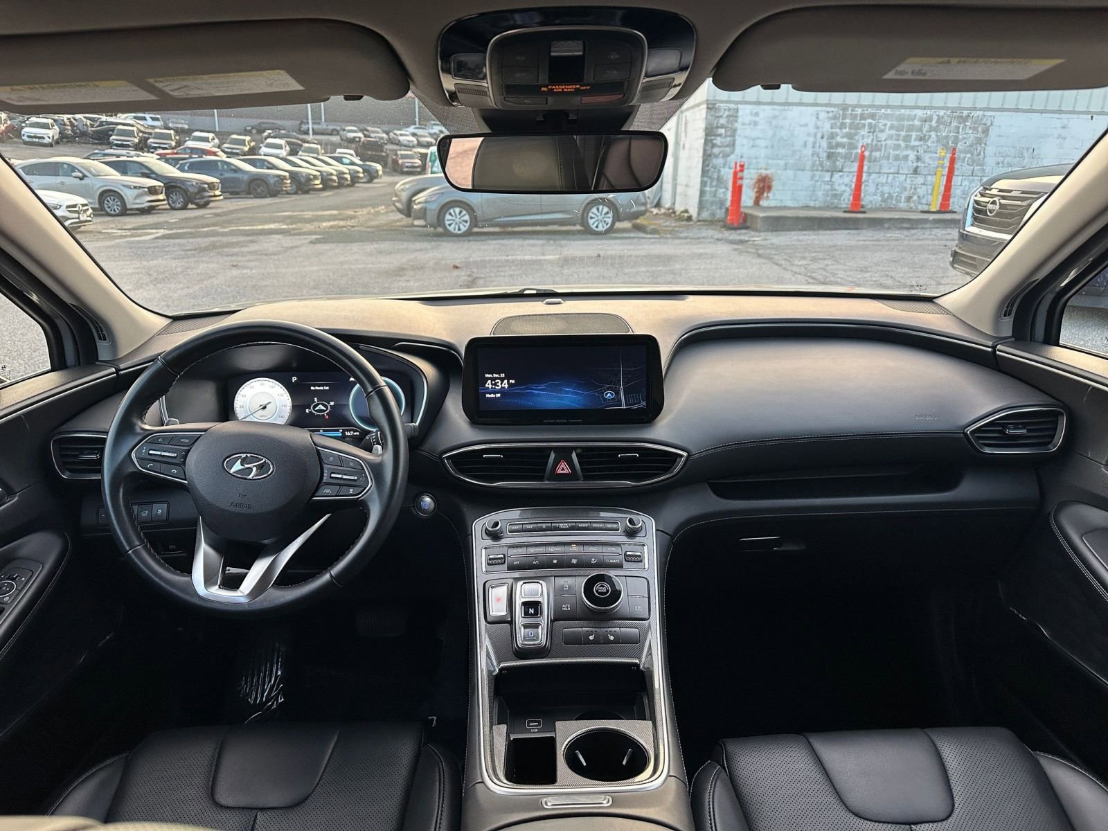 Thumbnail: 2023 Hyundai Santa Fe - 33