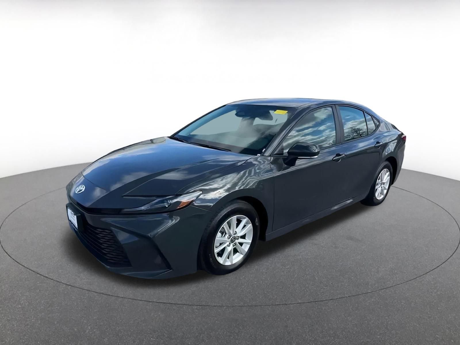 Thumbnail: 2025 Toyota Camry - 8