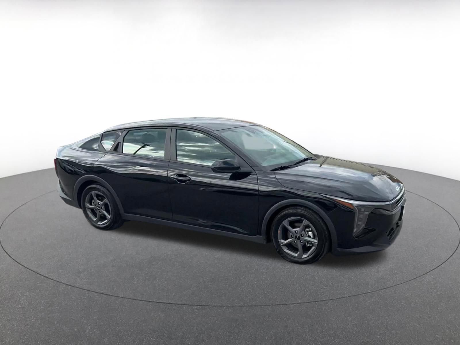 Thumbnail: 2025 Kia K4 - 2