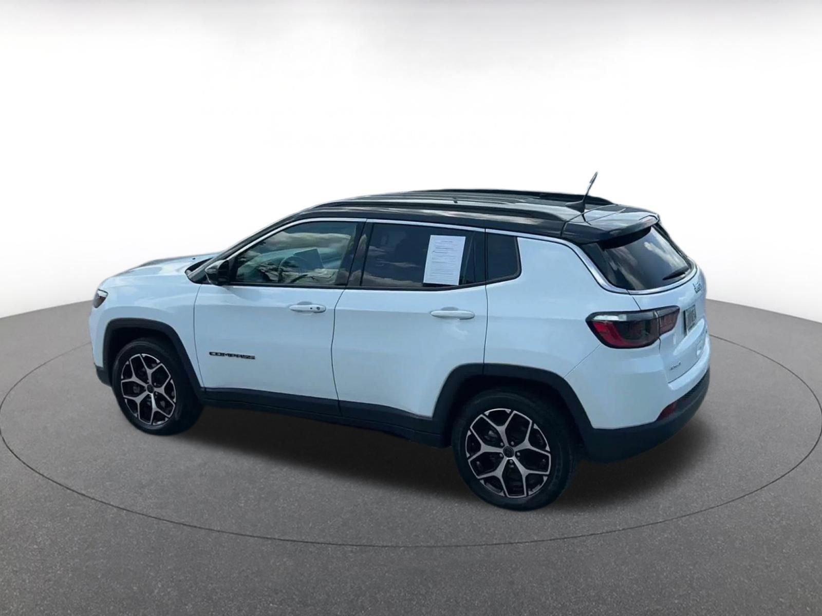 Thumbnail: 2025 Jeep Compass - 8