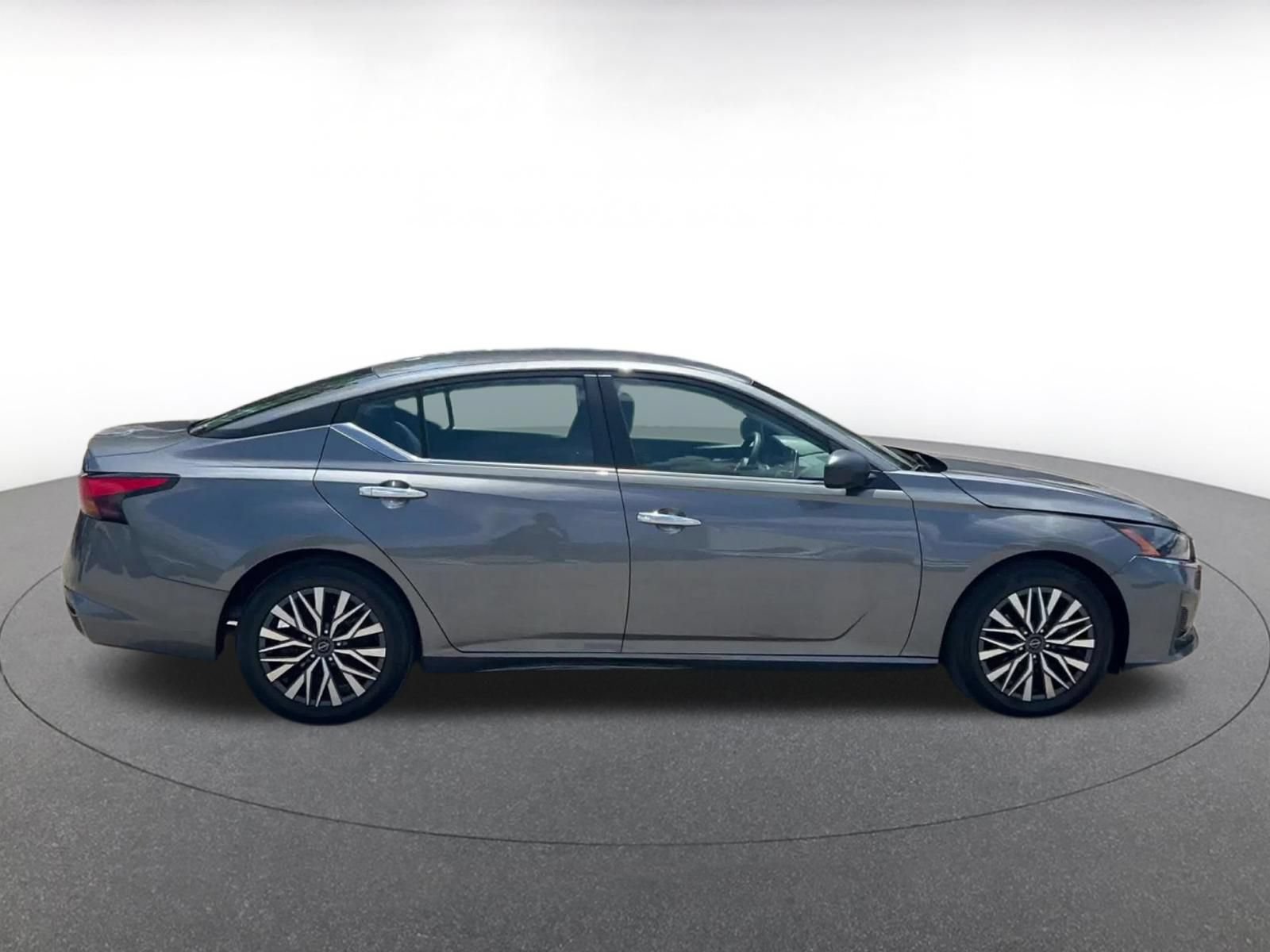 Thumbnail: 2025 Nissan Altima - 13